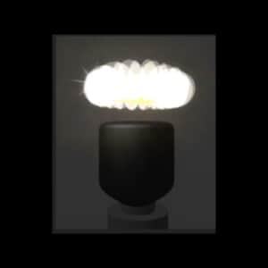 Glimmering Light Halo — item image